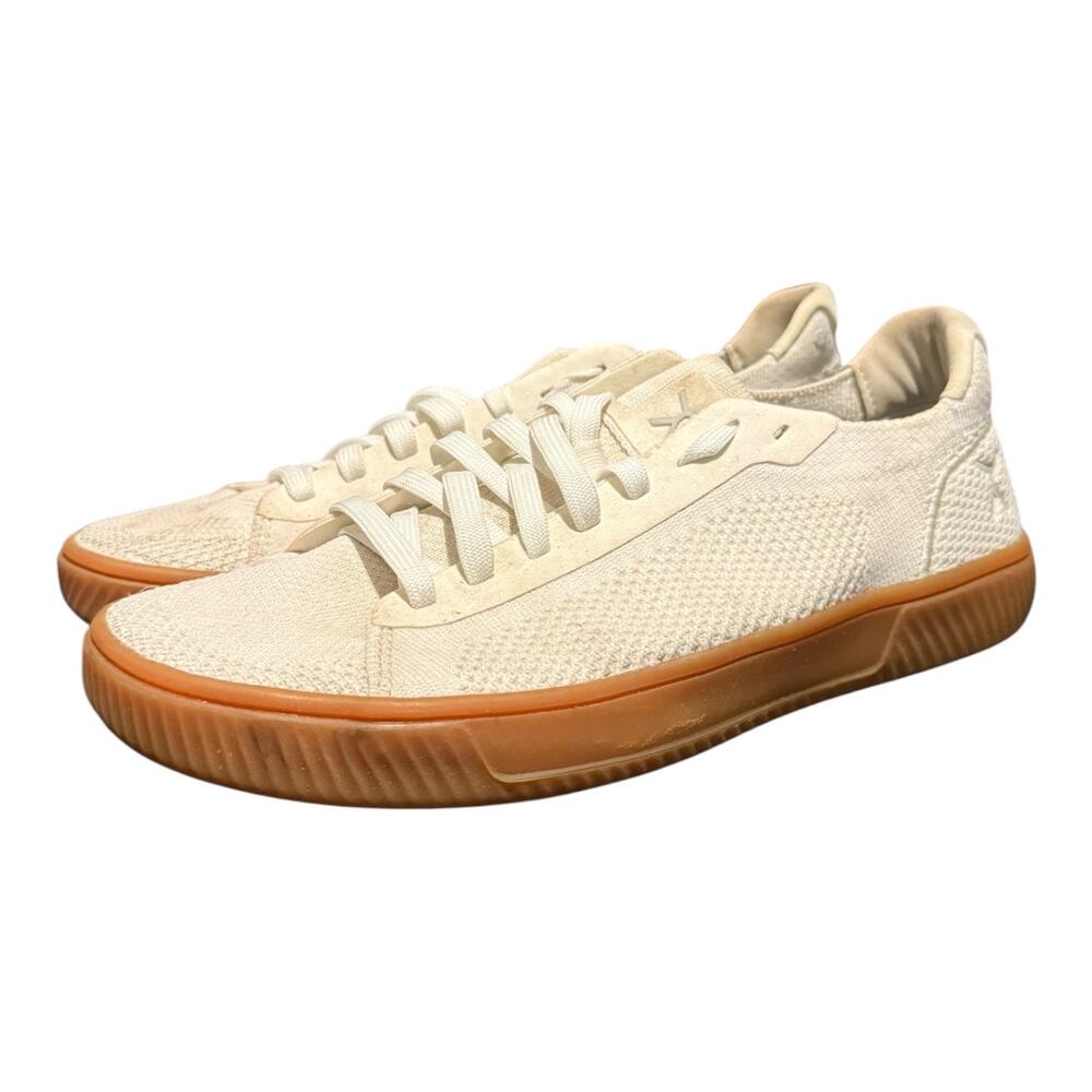 Flux Knit Sneakers Cream Gum Sole Training Shoes Men’s 7.5 Women’s 9